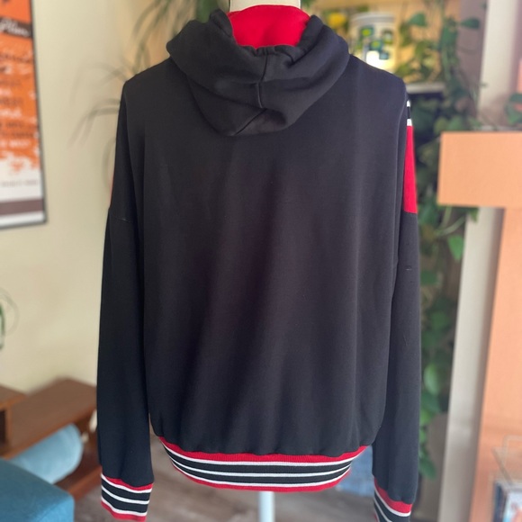 Vintage Puma Hoodie-Unisex - Picture 3 of 5